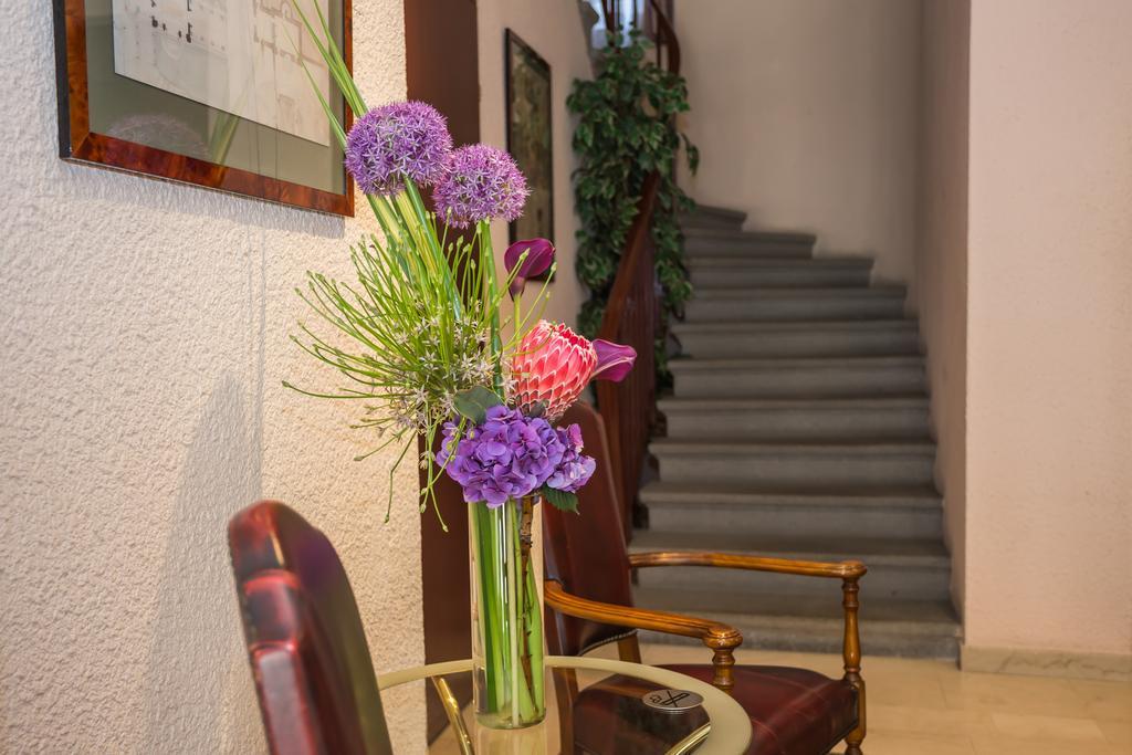 Hôtel Résidence Cité-Verdaine Ginevra Esterno foto